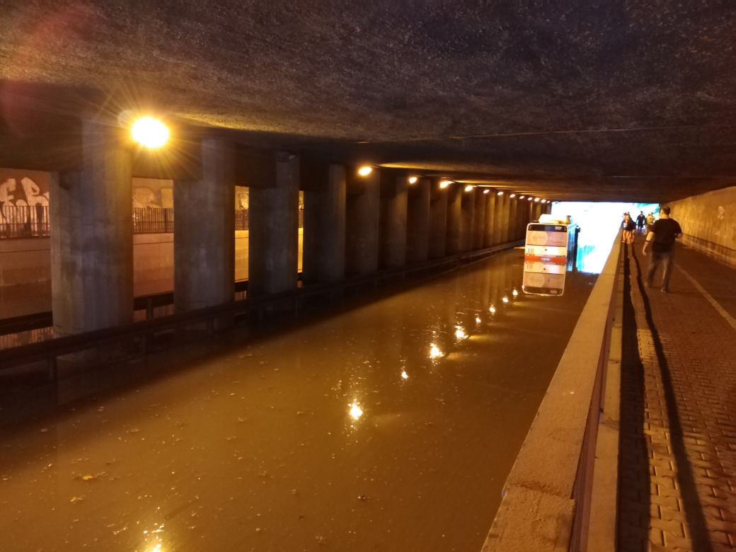 Gwałtowna ulewa nad Radomiem