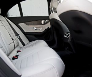 Mercedes-Benz C300 BlueTEC Hybrid