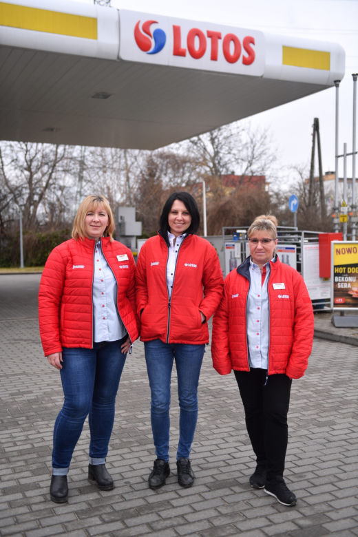 Uratowały niemowlę na stacji