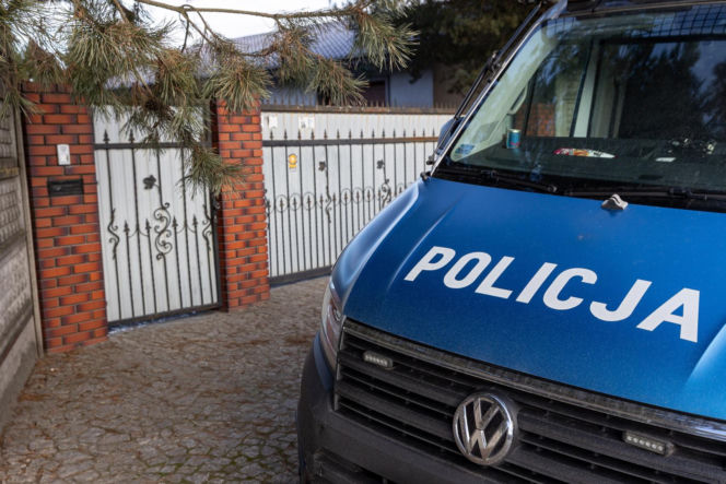 Wiktorek wpadł z mamą do stawu