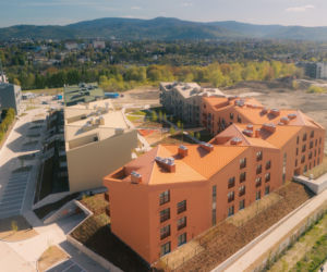 Sarnie Osiedle w Bielsku-Białej gotowe. Górskie krajobrazy inspirowały architektów