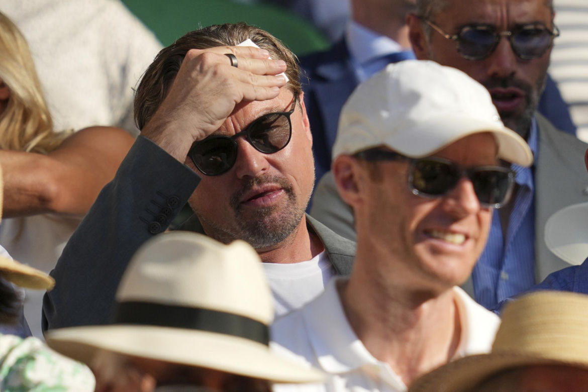 DiCaprio spotyka się z 27-latką, bo mama mu kazała! Zagadka rozwiązana