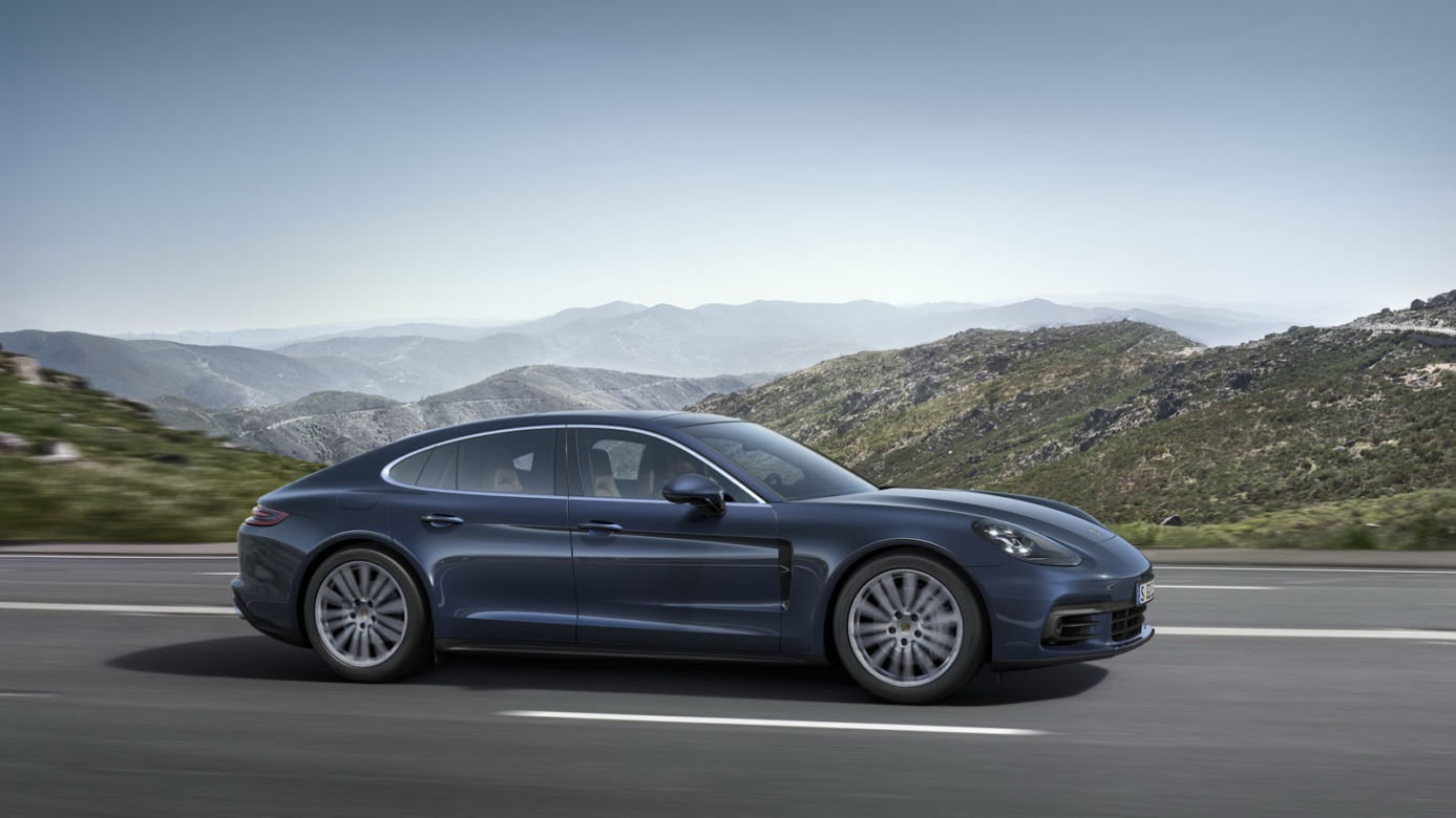2017 Porsche Panamera