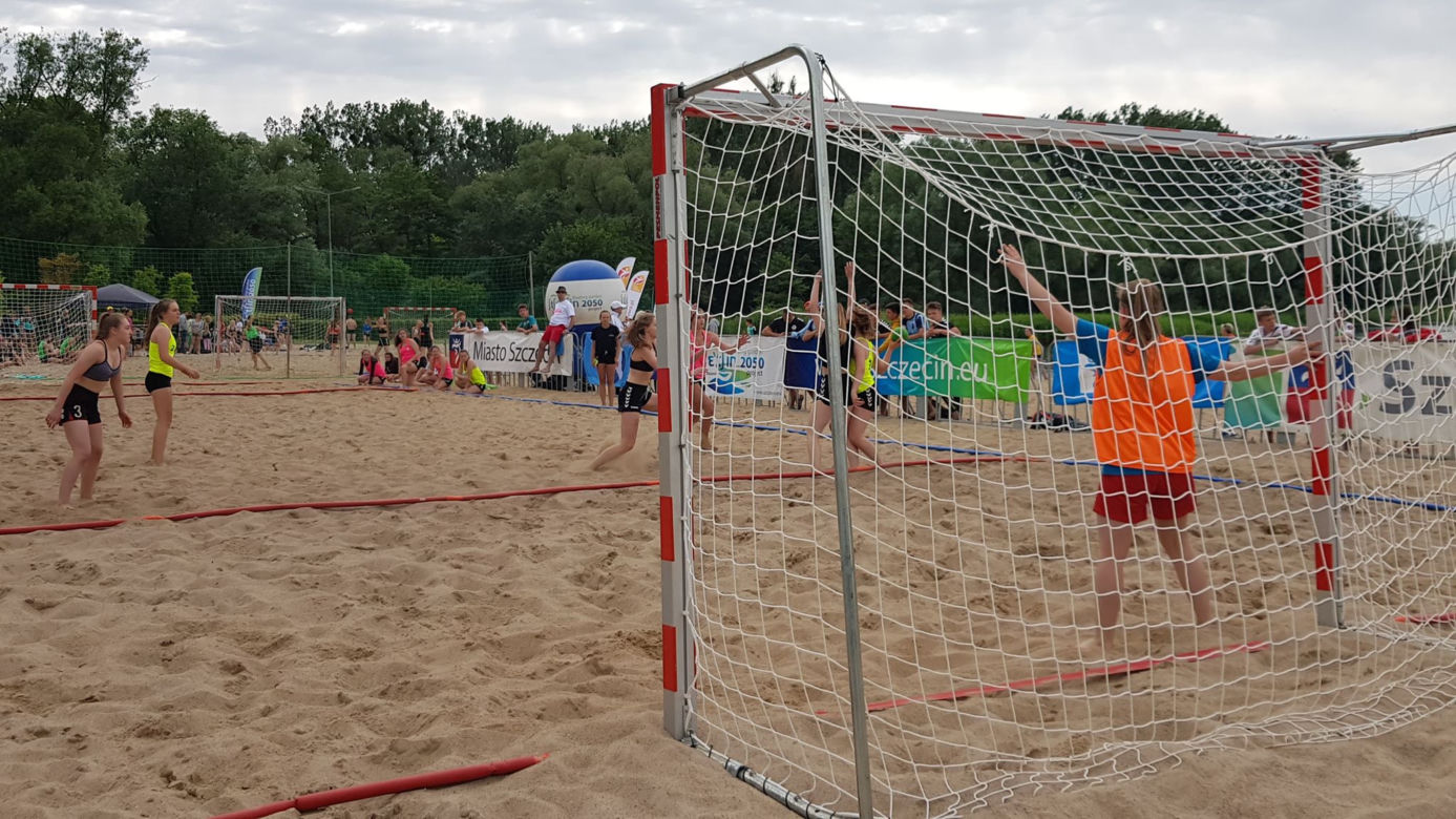 Młodzieżowe Mistrzostwa Polski w Piłce Ręcznej Plażowej Hurtostal 2 Cup