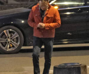 Paweł Wilczak szuka złota w w lombardzie