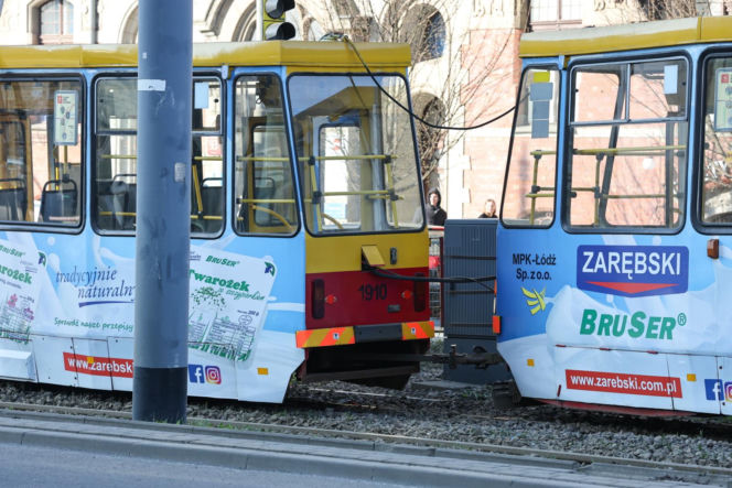 Wykolejenie tramwaju w centrum Łodzi. Są ranni