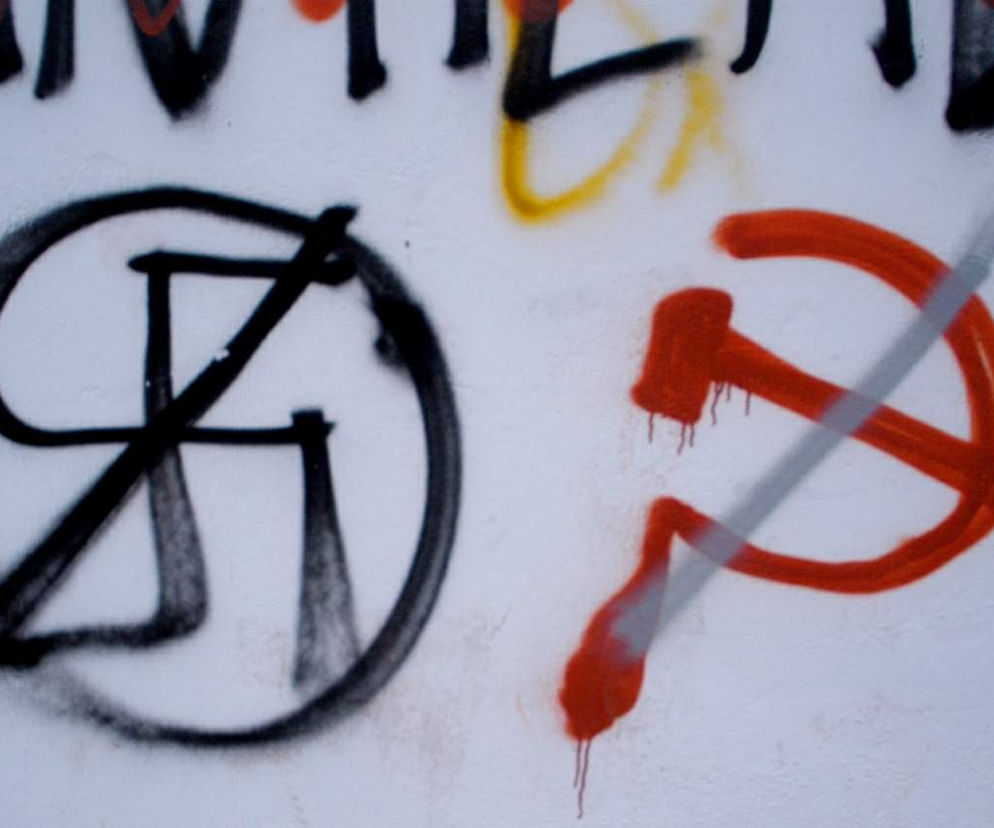 Chorzów: Straż miejska walczy z faszystowskimi symbolami!