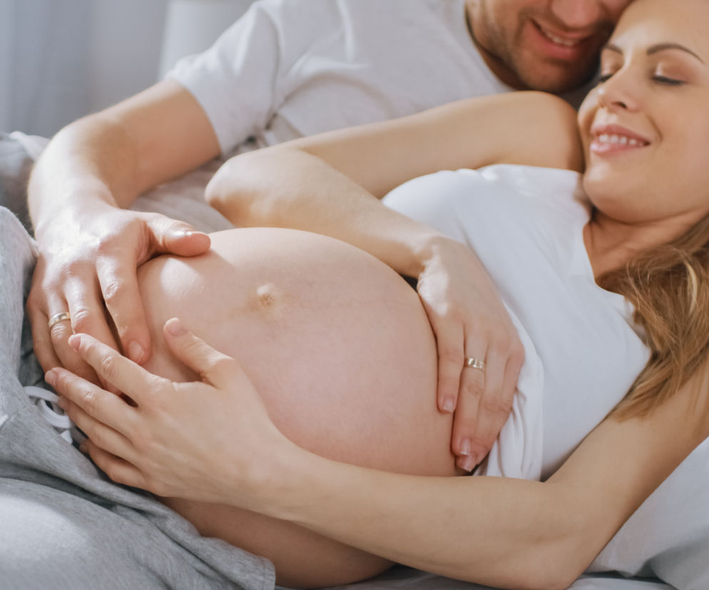 Dlaczego dziecko potrzebuje dotyku mamy już w brzuszku?