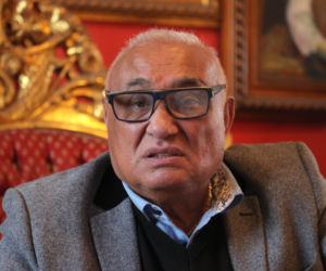 Don Vasyl ma problemy z alkoholem 