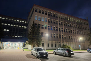 Wyciek amoniaku w zakładach mięsnych w Starachowicach. Ewakuowano 130 osób, jedna trafiła do szpitala