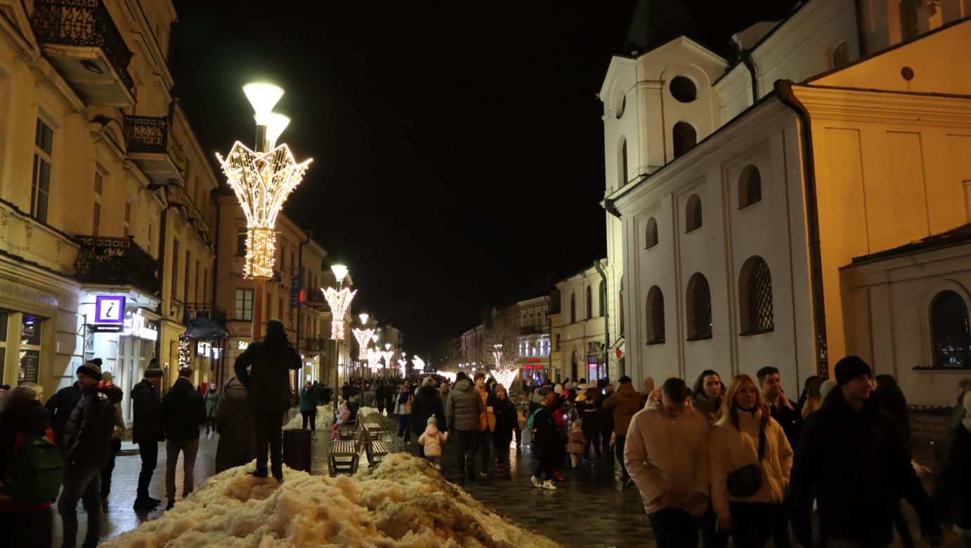 Zrobiło się bardzo świątecznie! Tak wyglądał Jarmark Bożonarodzeniowy w Lublinie [GALERIA]
