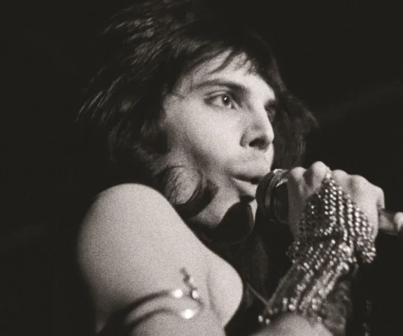 Freddie Mercury mówił, że po śmierci go to nie obchodzi. Miał na myśli wszystkich poza jedną osobą