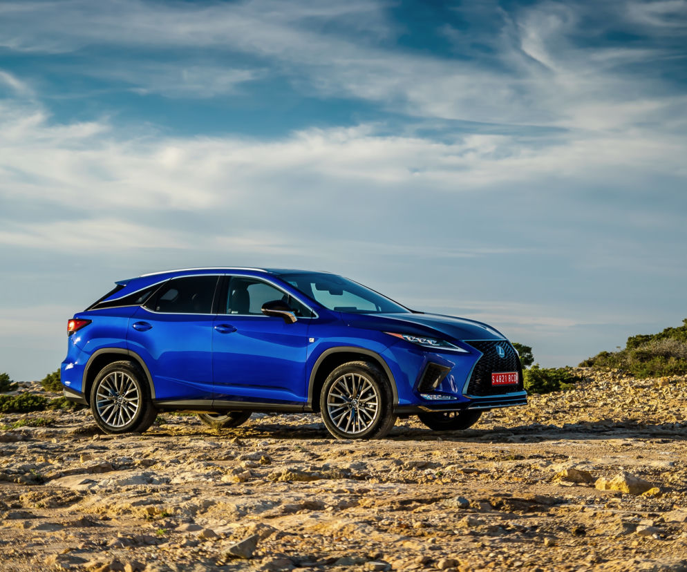 Lexus RX lifting 2020