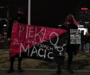 Strajk Kobiet w Warszawie. Tłumy znów wychodzą na ulice