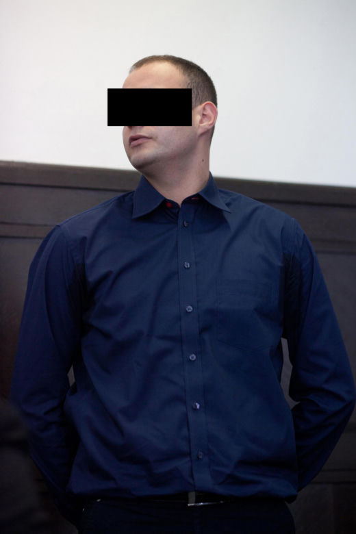 Wepchnęli Piotra pod autobus z zemsty. Tragedia w Pabianicach