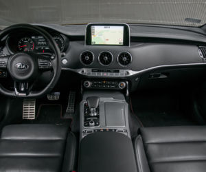 Kia Stinger GT 3.3 V6 T-GDI 366 KM 8AT AWD