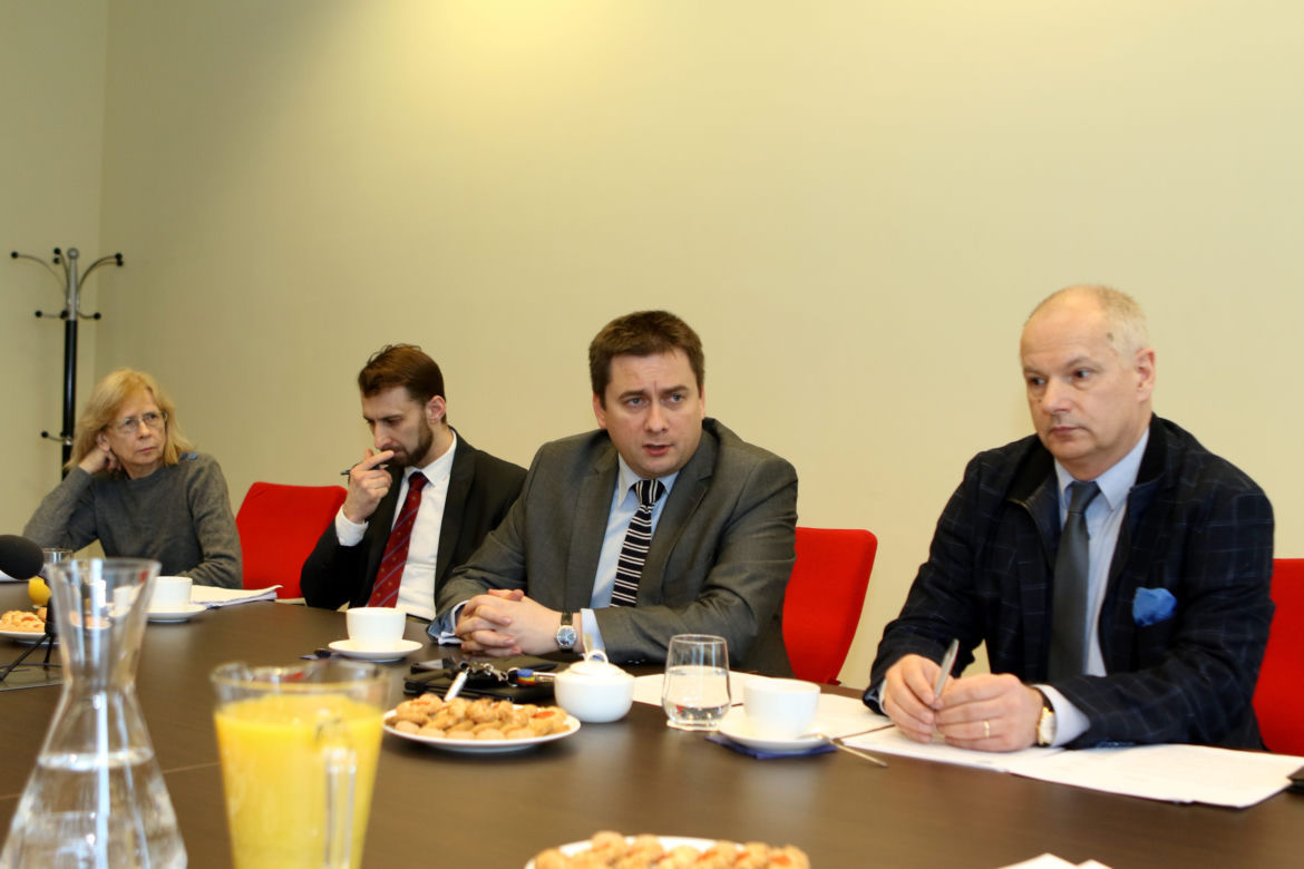 Debata na temat fizjoterapii