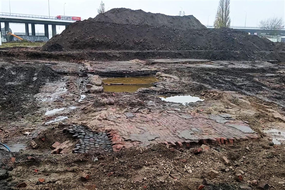 Pozostałości spichlerzy przy ul. Zbożowej
