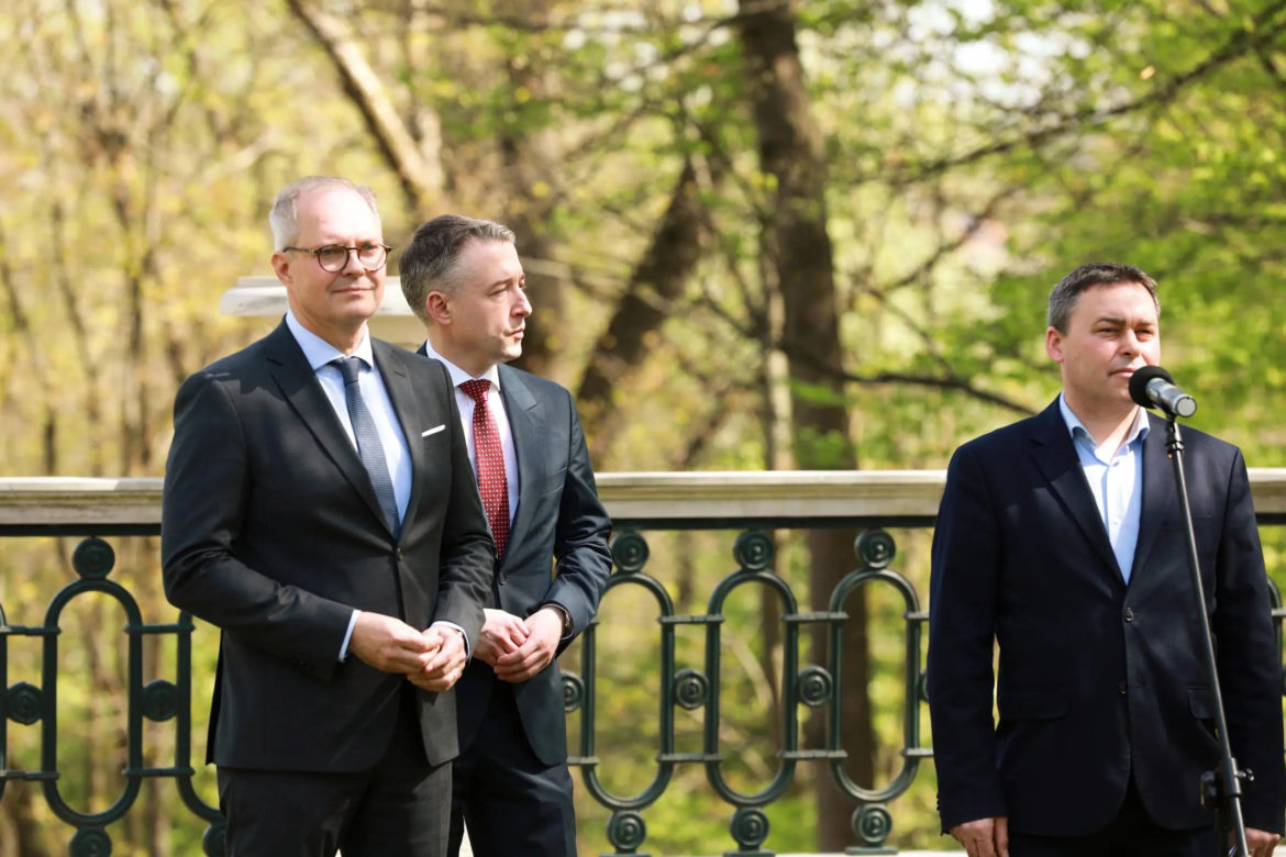 Warszawa. Zabytkowy ogród tarasowy SGGW 