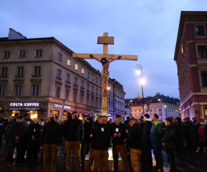 Wielki Piątek. Droga krzyżowa w centrum Warszawy