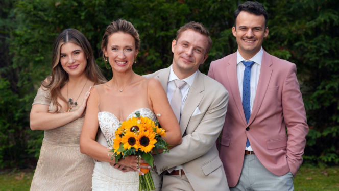 Barwy szczęścia odc. 3320. Asia (Anna Gzyra), Hubert (Marek Molak), Agata (Natalia Zambrzycka), Ignacy (Olaf Staszkiewicz)