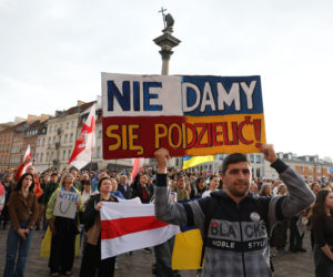35 lat niepodległej Ukrainy. Obchody na Placu Zamkowym w Warszawie