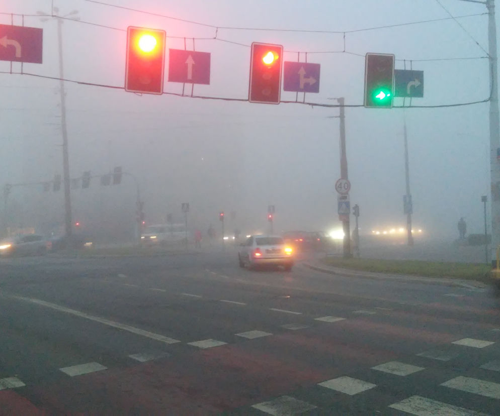 Kierowcy uważajcie! Mgła bardzo ogranicza widoczność!