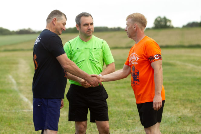 Wielki mecz w „Rolnicy. Podlasie”. Gienek, Andrzej i pozostali ruszyli do gry