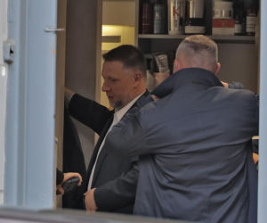 Minister Kierwiński wpadł do fryzjera