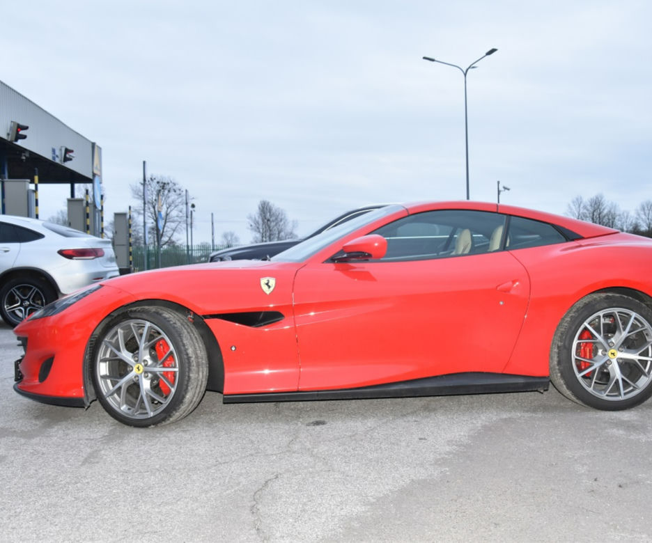 Kradzione Ferrari Portofino za 1,2 mln zł miało trafić do Białorusi. Zatrzymali je pogranicznicy