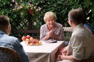 M jak miłość odc. 1902. Mateusz (Rafał Kowalski), Majka (Matylda Giegżno), Janek Winiar (Jakub Sirko), Barbara (Teresa Lipowska)