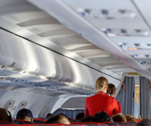 Stewardesy i piloci pod alkomatem?!