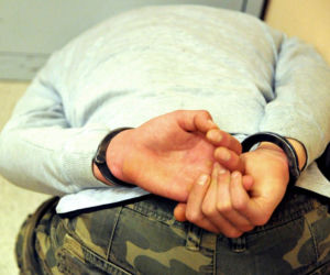 Porywacz 8-latki z Bierzwnika w rękach policji. Odpowie za uprowadzenie i gwałt