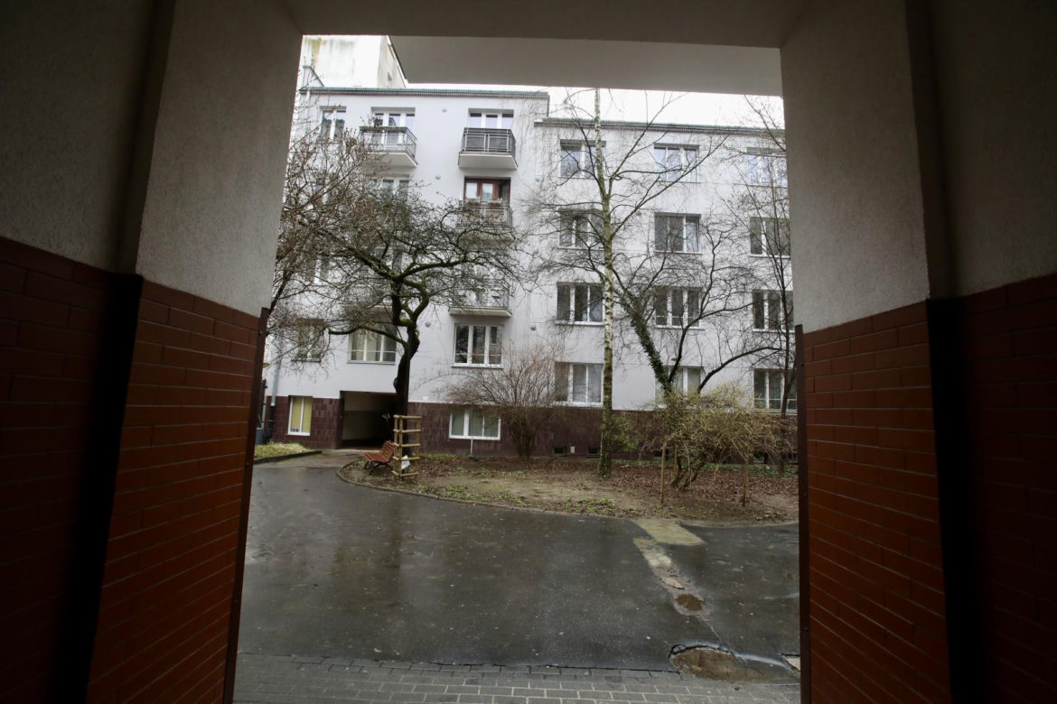 Przerażająca relacja sąsiadów 23-letniej bestii. To on brutalnie zaatakował i próbował zabić 25-letnią Lizę