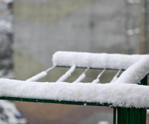 Atak zimy w Polsce. Śnieżyca paraliżuje południe kraju. Strażacy mieli ponad 1,5 tys. interwencji