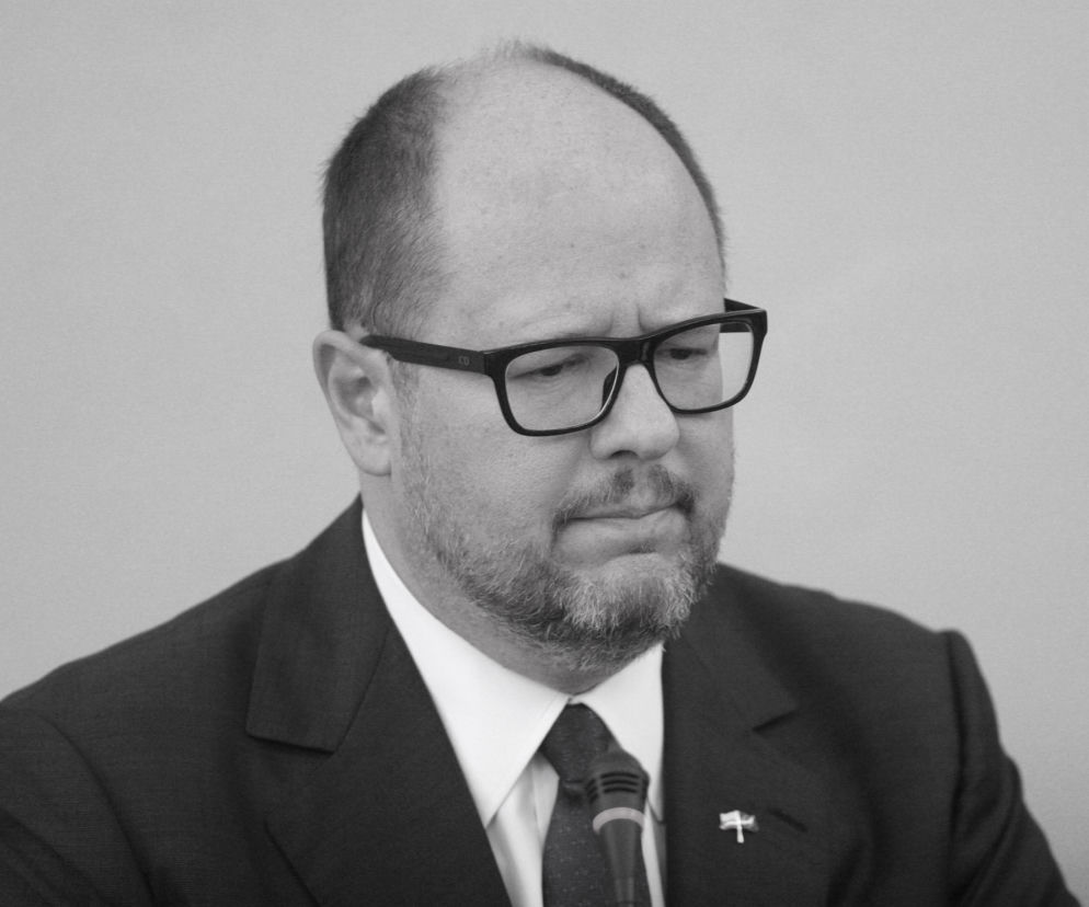 Zmarł Paweł Adamowicz