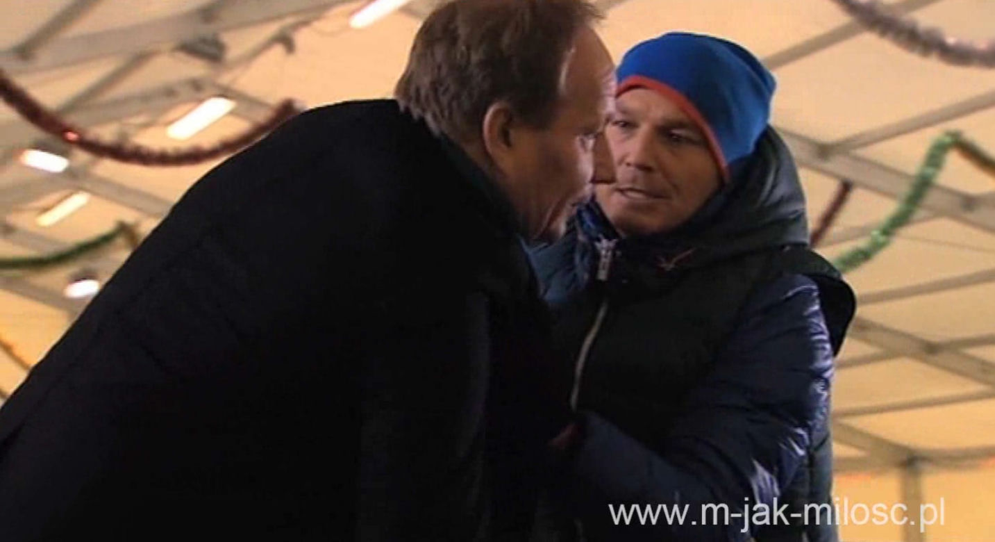 M jak miłość odc. 995. Andrzej (Krystian Wieczorek), Holtz (Grzegorz Milczarczyk)