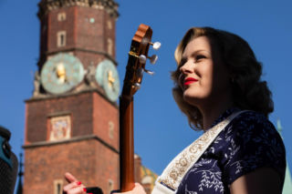 Gitarowy Rekord bez rekordu! 7649 gitarzystów zagrało „Hey Joe” na wrocławskim Rynku