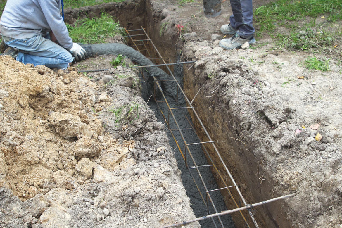 Jaki fundament pod bloczki ogrodzeniowe?