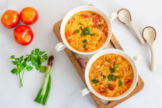 Ciepła, lekka i kojąca. Idealna zupa na gorszy dzień