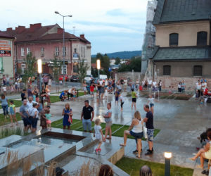 Odnowiony skwer przy Małych Schodach                                                          