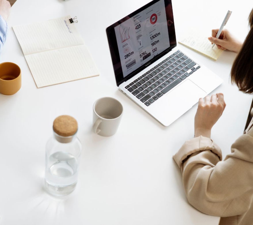 MIEJSCE 2. - Finder.com Poland