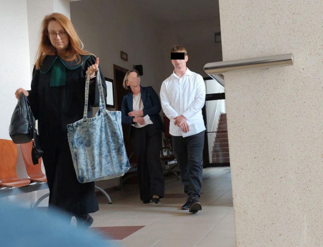 Ruszył proces Karola B. Sprawa 11-letniej Patrycji toczy się za zamkniętymi drzwiami