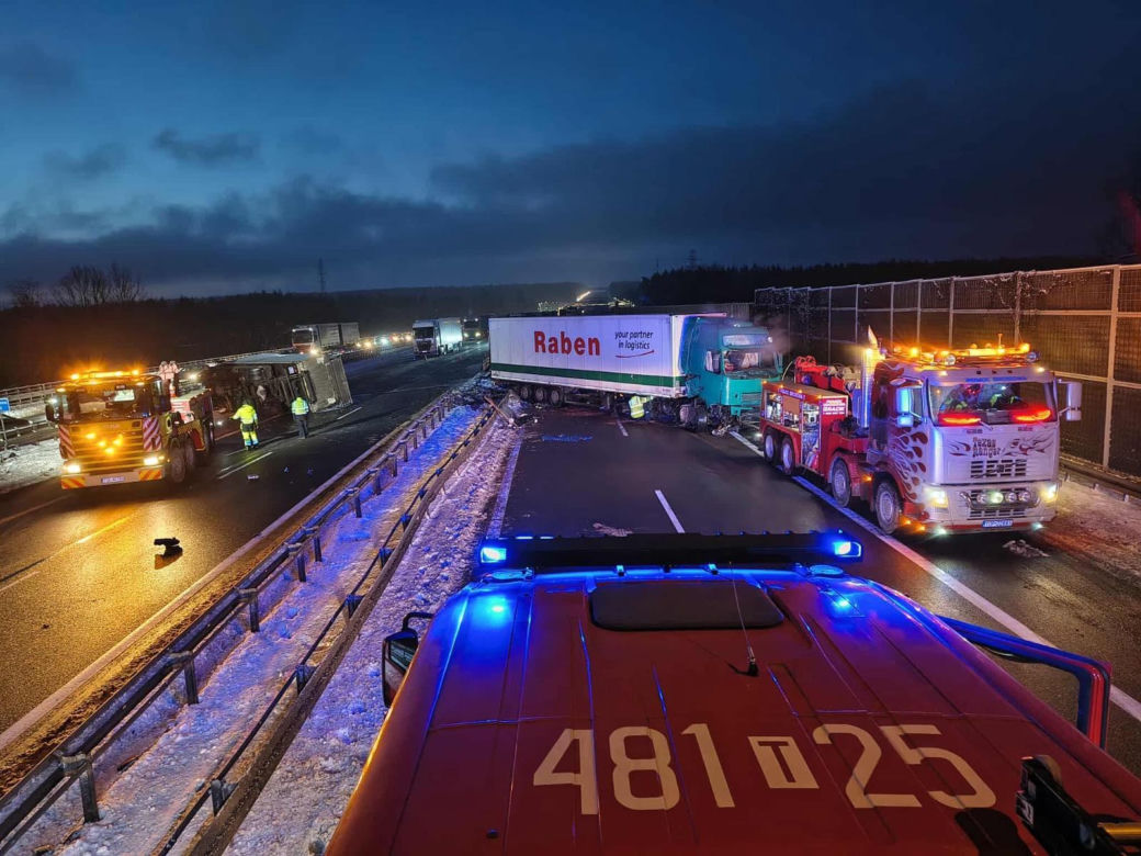 Zablokowana droga S7 w Skarżysku-Kamiennej