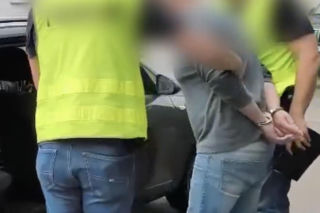 Żarówkowy gang w rękach policji. Ukradli sprzęt za 300 tysięcy złotych! Sprzedawali towar po całej Polsce