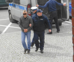 Naćpany policjant kradł kable