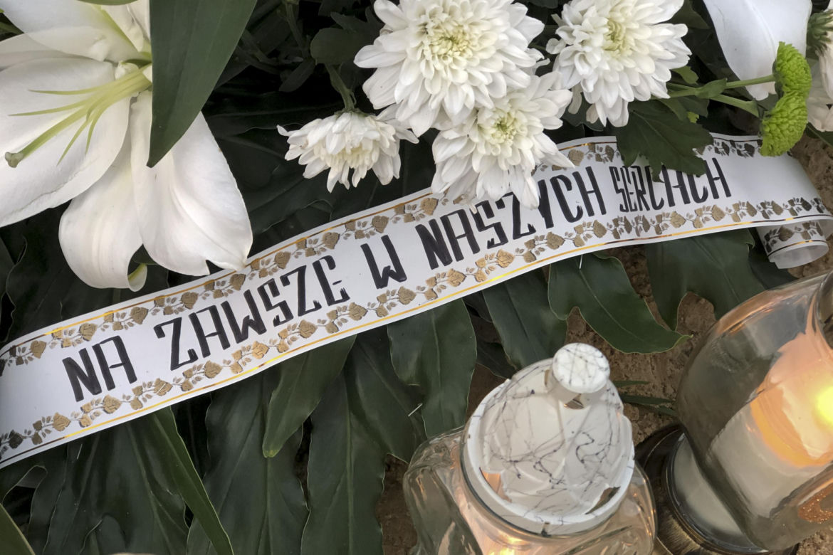 Ślub wezmą teraz w niebie