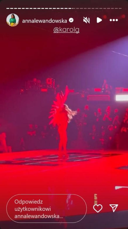 Anna Lewandowska jak aniołek Victoria’s Secret! W czarnej sukience z wycięciami wyglądała obłędnie