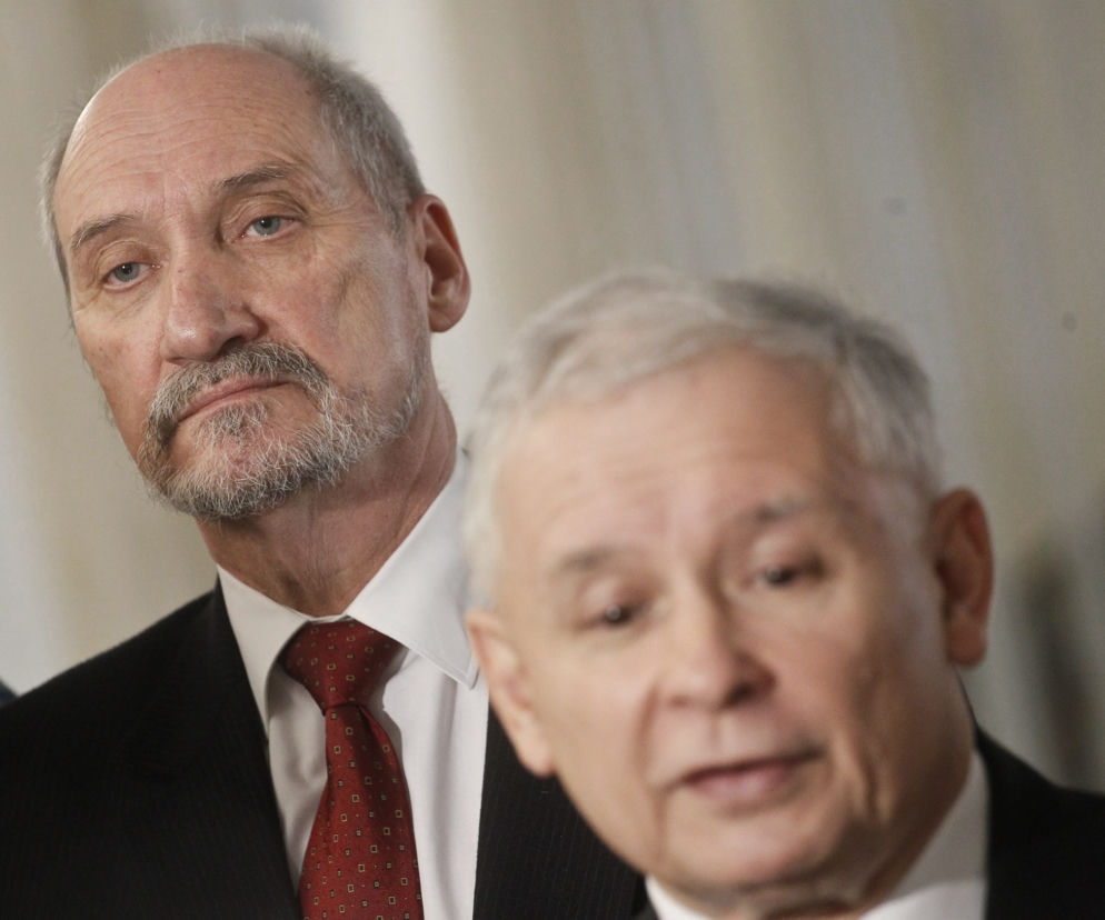  Tak się zmieniał Antoni Macierewicz 