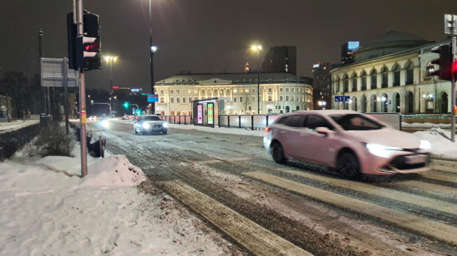 Zimowe utrudnienia w Warszawie